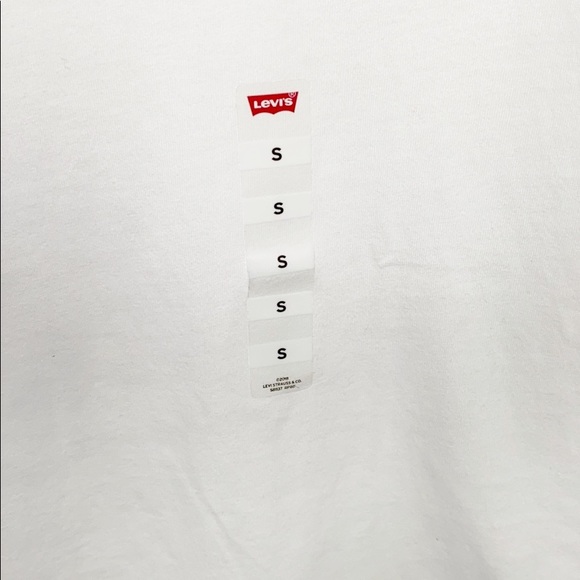 Levi’s perfect tee with raised pink batwing sz S - Picture 4 of 8